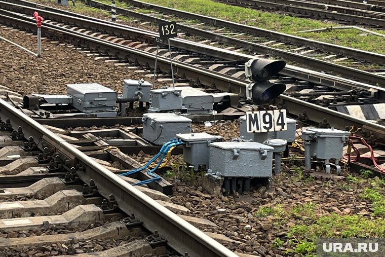 На железной дороге Шадринск-Курган временно задерживаются поезда