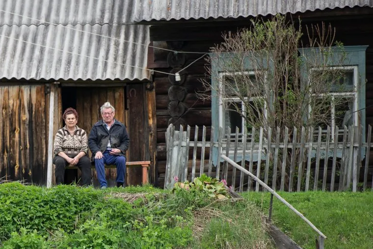 Сплав Евгения Куйвашева и Игоря Холманских по Чусовой. Усть-Утка, деревня