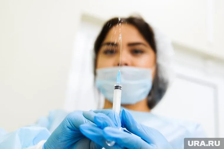 Врачи рекомендуют отложить вакцинацию