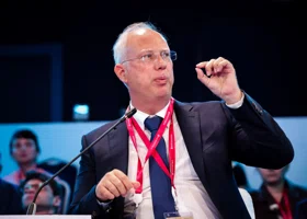 Дмитриев заявил о важном для мира дне