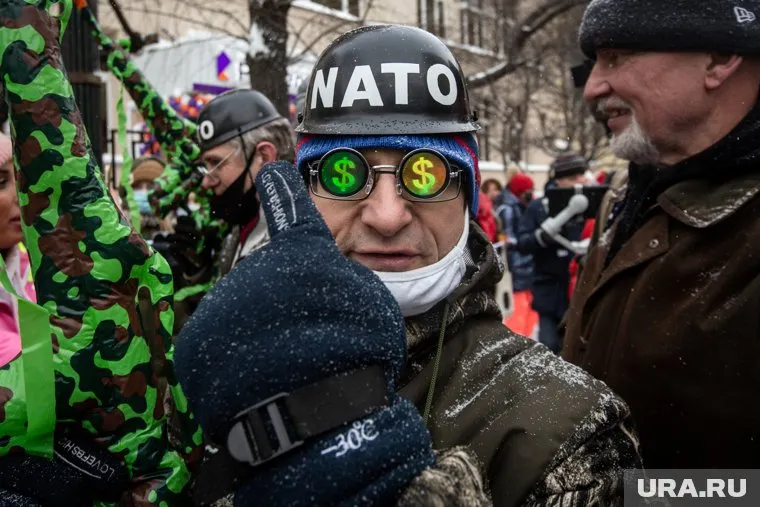 НАТО не поможет Украине, заявили в МИД страны