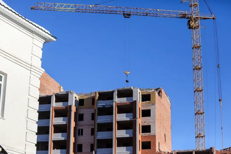 Снос долгостроя. Тюмень