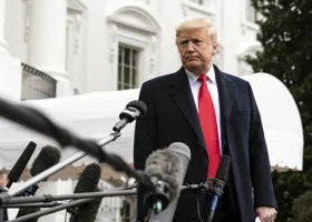 США призвали Зеленского к выборам и признали силу России