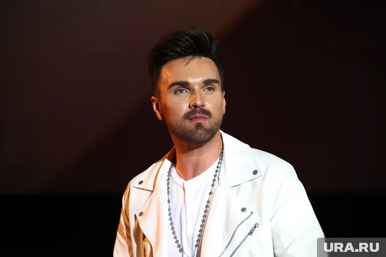 Александр Панайотов родился первого июля 1984 года в Запорожье, на Украине