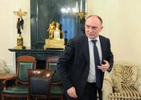 Дубровский отправляется в Сочи к Медведеву