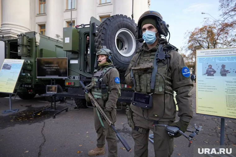 На Украине продлят военное положение