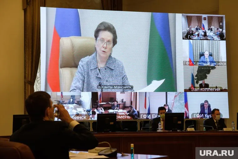 Главы регионов поздравят Наталью Комарову в режиме ВКС