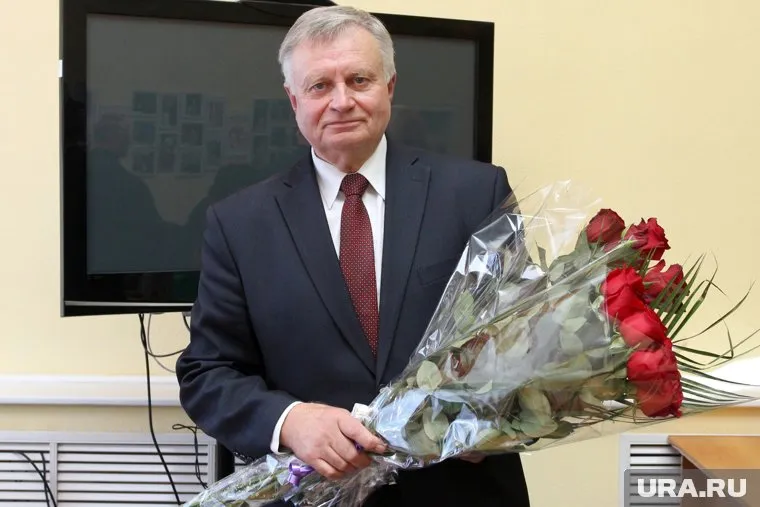 Создатель уникального музея народных инструментов Юрий Куньшин отмечает юбилей