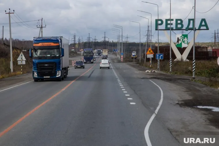 Мужчина не справился с управлением и улетел в кювет 