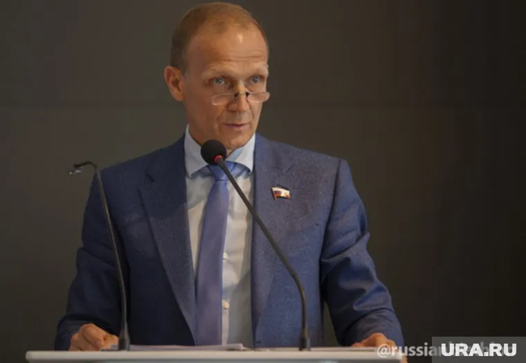 Сам глава СБУ планирует прилететь в Австрию уже завтра