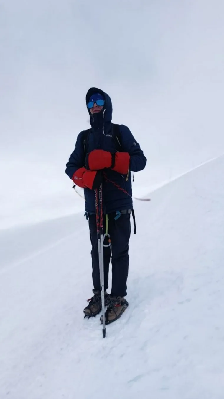 "Народный метеоролог" Шихов покоряет Эльбрус