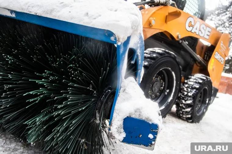 По словам мэра, дополнительные 600 миллионов рублей необходимы для вывоза снега