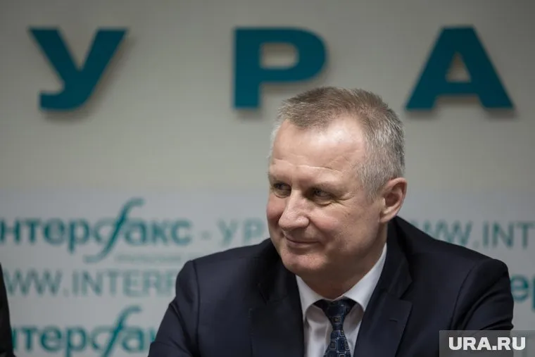 За Владимира Власова отдали голоса 17 012 избирателей