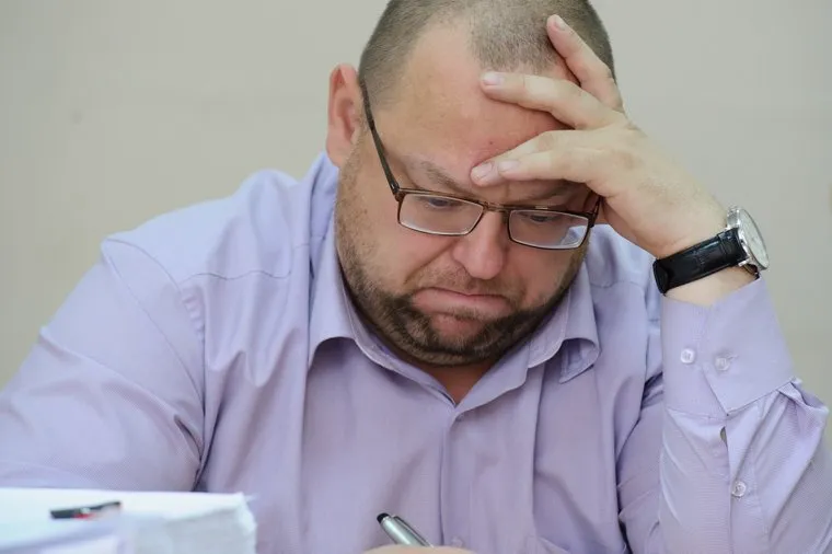 Судебный процесс по делу сотрудника ЧОП Цезарь Сателлит Александра Кузнечихина. Екатеринбург, гусев антон