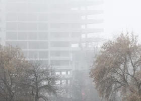В Тюмени вынесли вердикт о чистоте воздуха, после жалоб горожан на задымление и запах