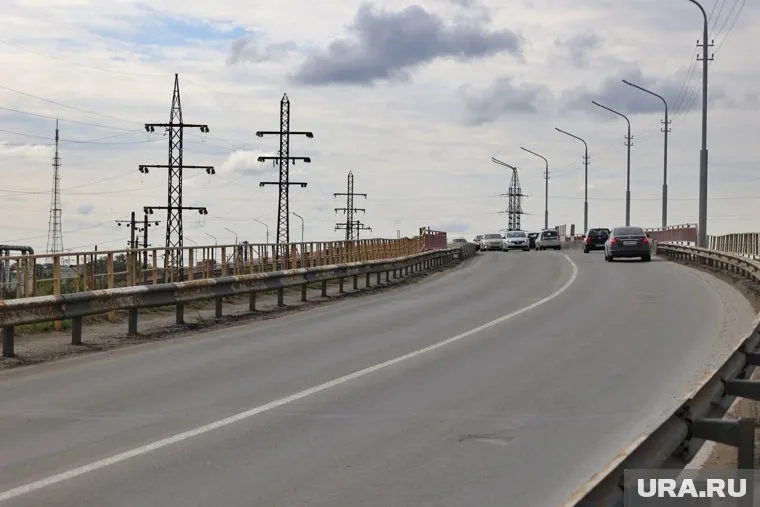 Жители поселка Брянской области заявили, что мост был в отличном состоянии