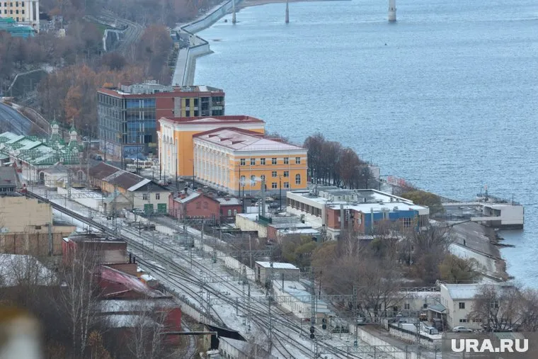 Разбирать пути на набережной Камы начнут в августе 2020 года