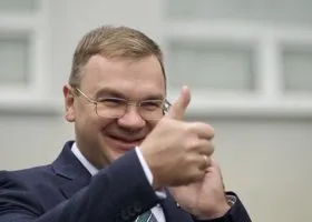 Глава Перми в честь Дня Победы обратился к горожанам со сцены