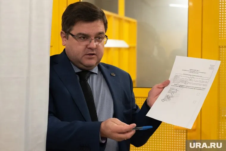 Куйвашев сегодня предложит Захарову новую должность