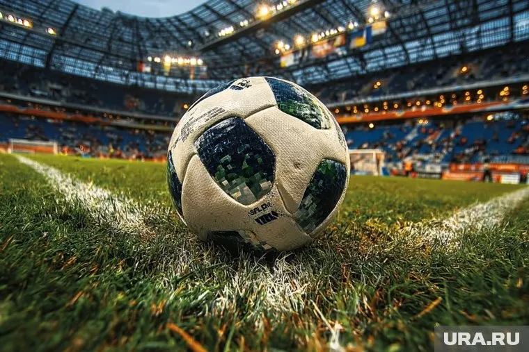 В российском футболе все прекрасно и нет проблем, заявил спортсмен Павел Мамаев