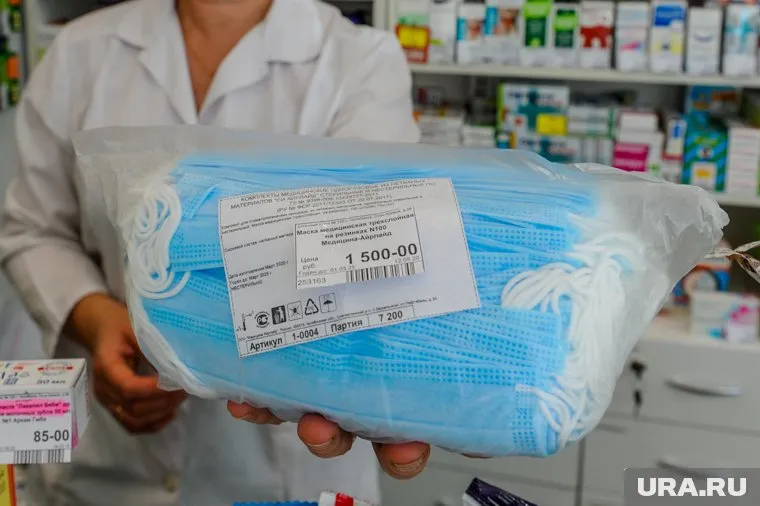 Передача коронавируса при ношении маски может уменьшиться на 50%