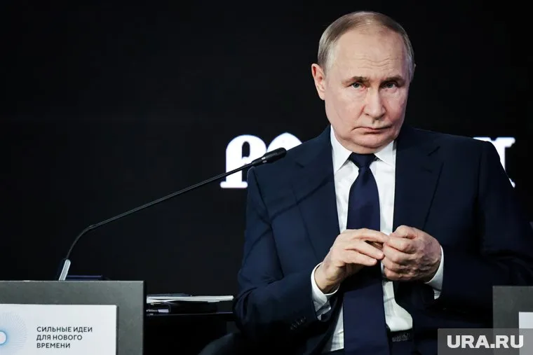 Президент Владимир Путин выступит на саммите БРИКС по видеосвязи