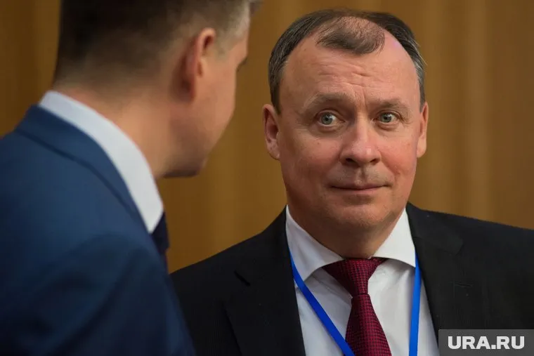 Кто именно покинет третий этаж «серого дома», Алексей Орлов на встрече не уточнил, говорят источники