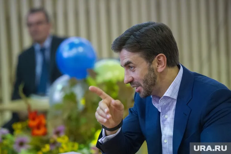 Один из влиятельных друзей «заманил» Абызова в Россию