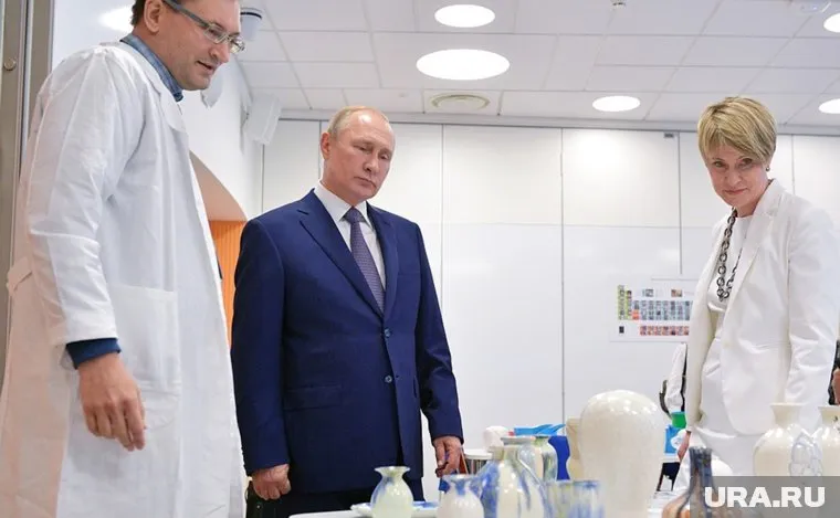 Президент России Владимир Путин провел совещание с министрами по модернизации первичного звена здравоохранения