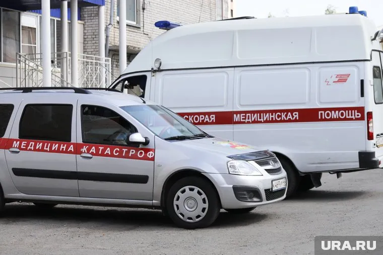 Медиков Губахинской подстанции скорой помощи увольняют и переводят в Березники