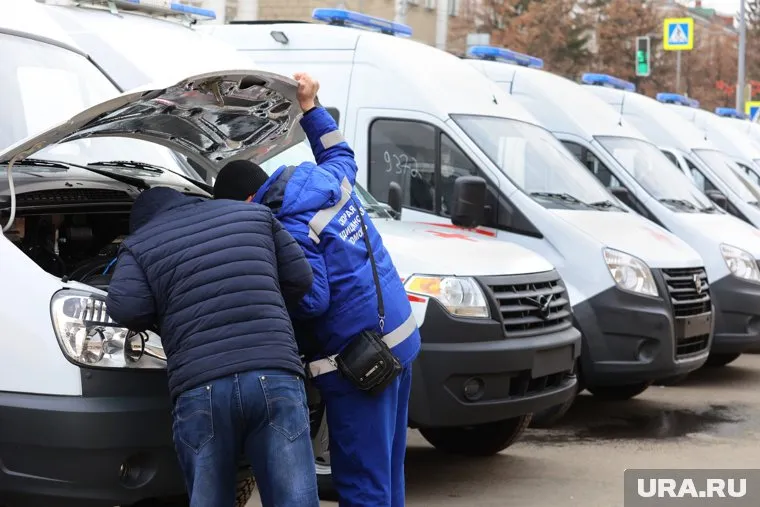 В ХМАО прибыли 16 новых машин скорой помощи