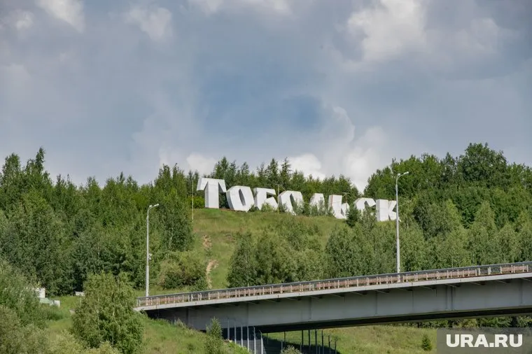 В июле стало известно о том, что под Тобольском хотят установить памятник жене Хана Кучума Сузге Ханым