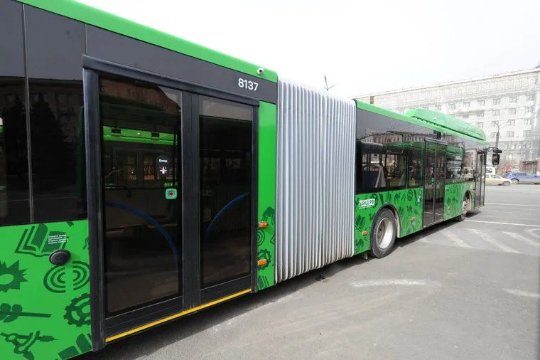 Автобусы. Челябинск