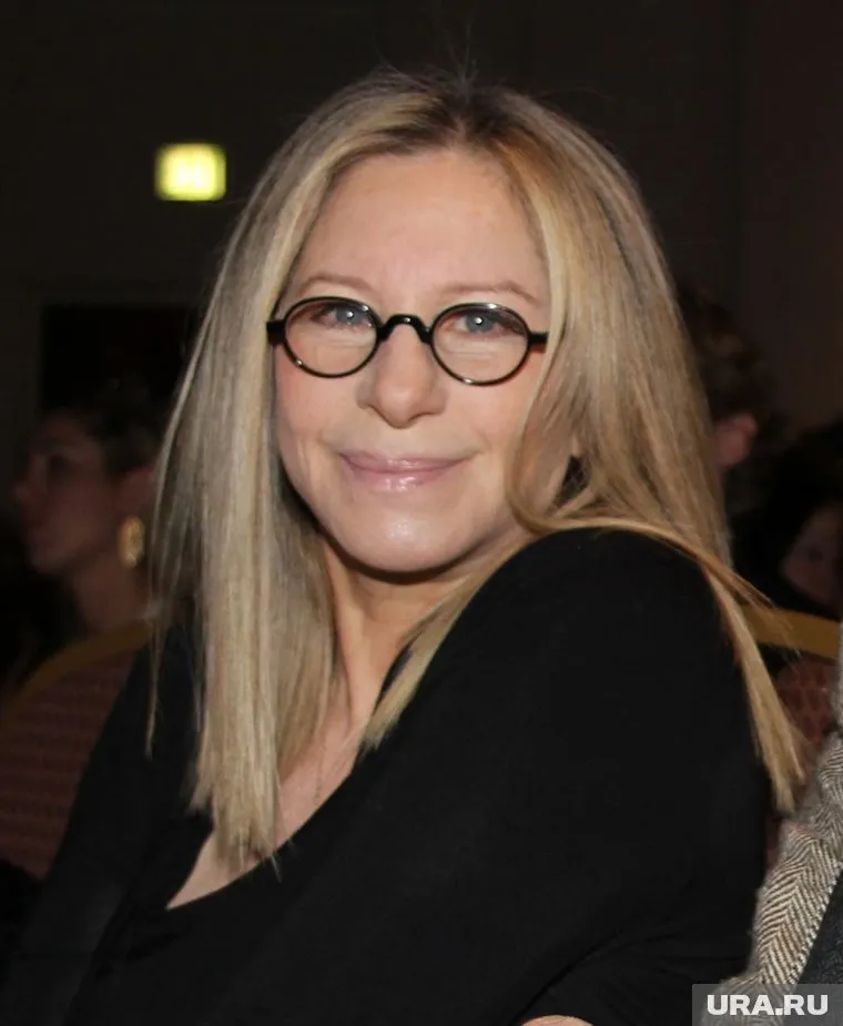 Певица рассказала, что клонировала свою собаку, умершую в прошлом году