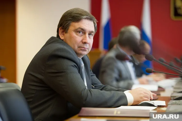 Во многих странах такой закон уже есть, уверяет Смирнов
