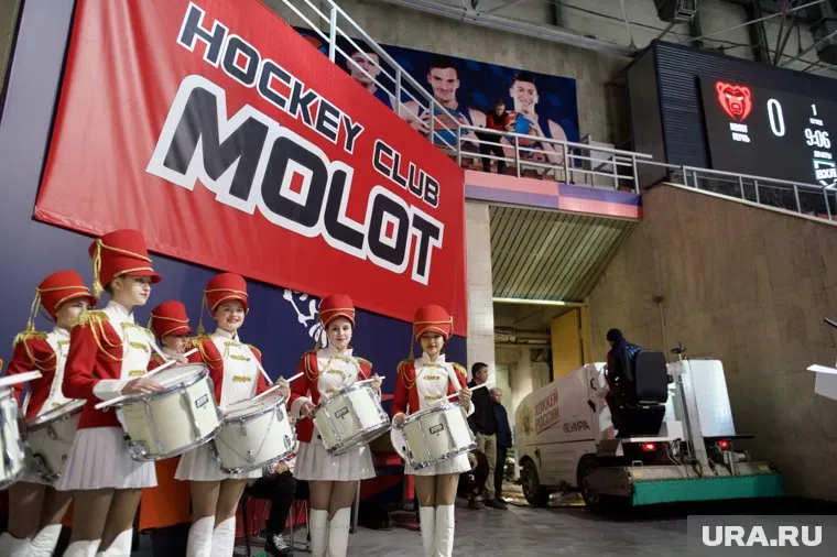 Пермский хоккейный клуб в поисках главного тренера