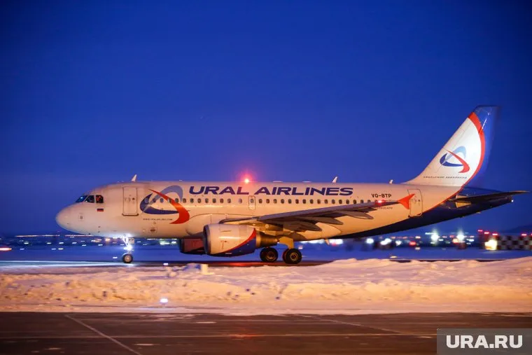 Причина отмены рейса неизвестна