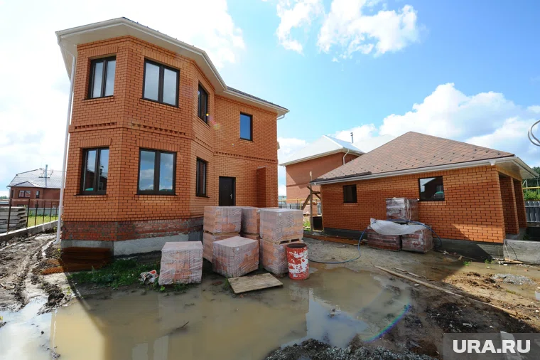 Строить дома в ближайшие 2-3 года планируют лишь 6,8% челябинцев