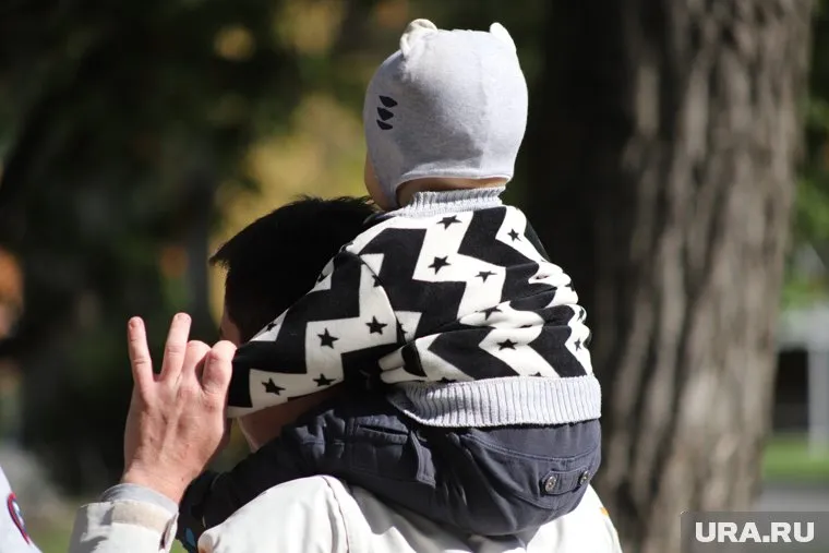 Детские выплаты поступают на счет, открытый на имя одного из родителей