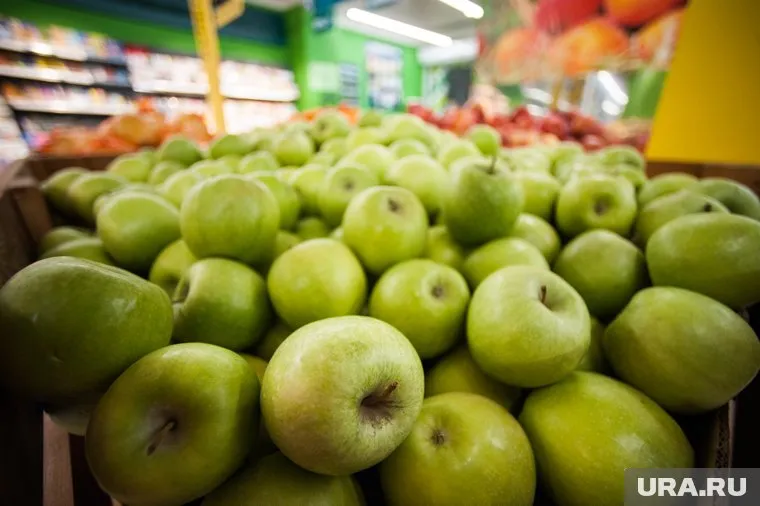 Ограничения на ввоз груш и яблок на территорию РФ начнут действовать с 12 апреля