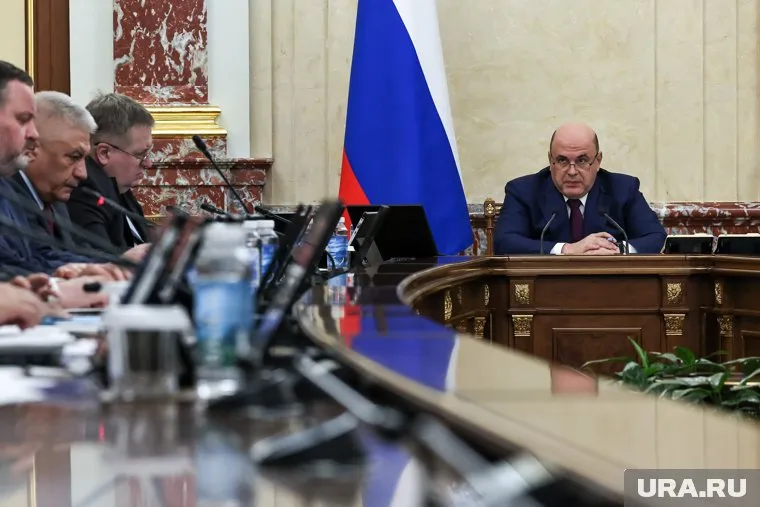 Встреча с депутатами перед итоговым отчетом премьера