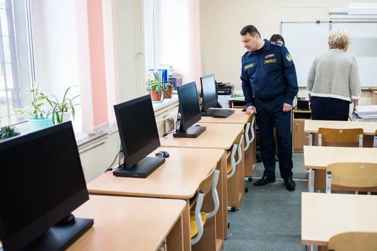 Визит начальника ГУФСИН России по Свердловской области в Кировоградскую воспитательную колонию. Свердловская область, Кировград