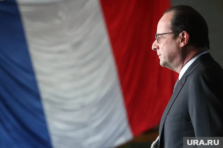 Олланд написал книгу "Президенту не следует этого говорить"