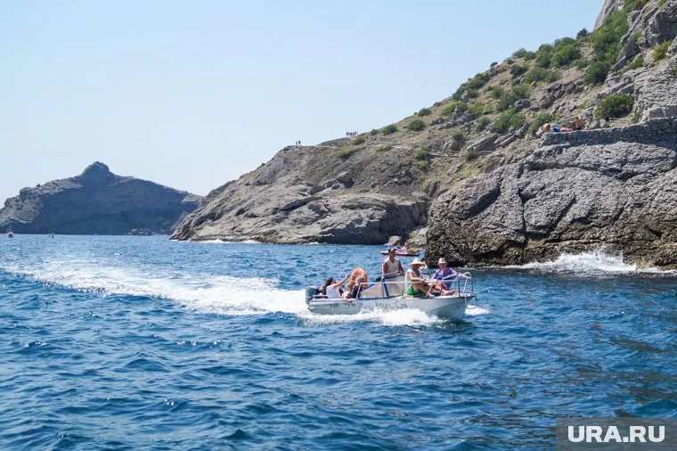 Депутат-коммунист не стал отвечать на вопрос о принадлежности Крыма