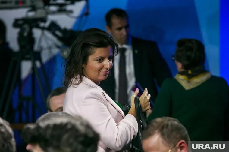 Маргариту Симоньян преследует юрист из ФБК