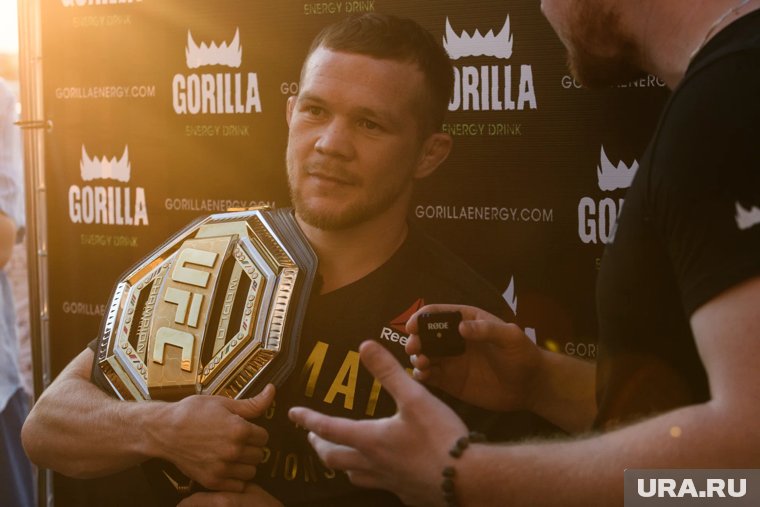 Безжалостный Петр Ян возвращается: прогноз на главный поединок UFC 323