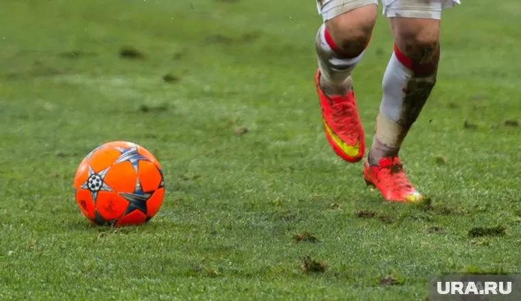 Месси впервые сыграл за «Барселону» в октябре 2004 года