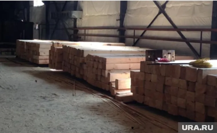 Соседи опасаются, что пожароопасное производство вспыхнет в любой момент