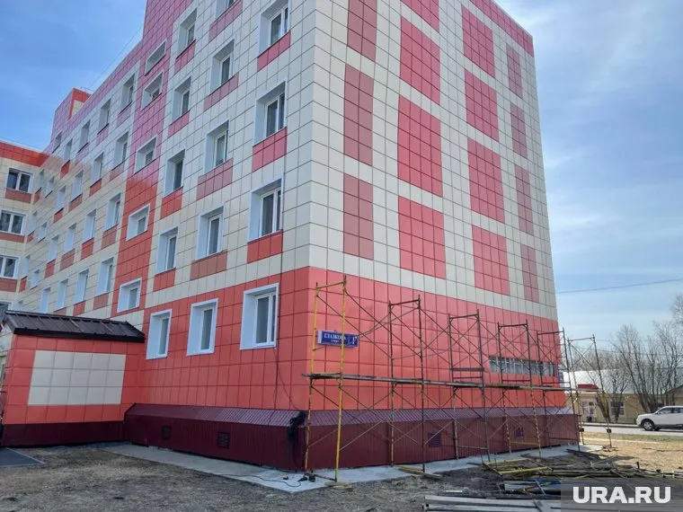 В скандальной новостройке, по свидетельству жильцов, протекала крыша