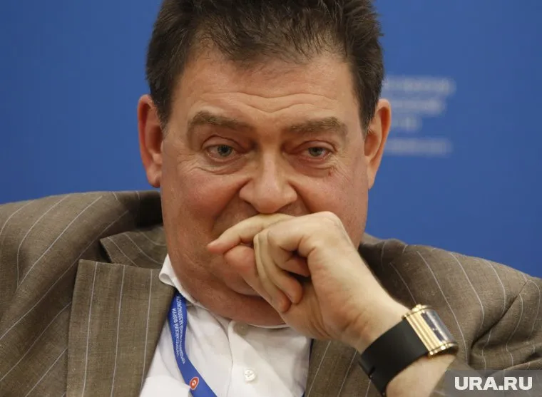 Бизнес бывшего челябинского депутата Госдумы увяз в судах, часть зарубежных активов под арестом.